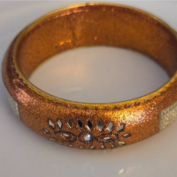 Chic Coppertone and Silver Etched Bangle Bracelet  Vintage - Picture 3 of 6